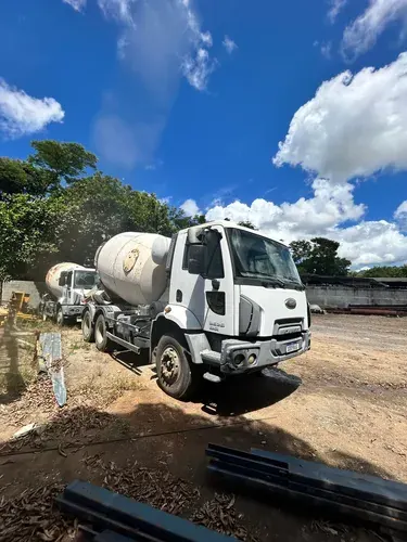 Locação mensal de betoneira em Paramoti